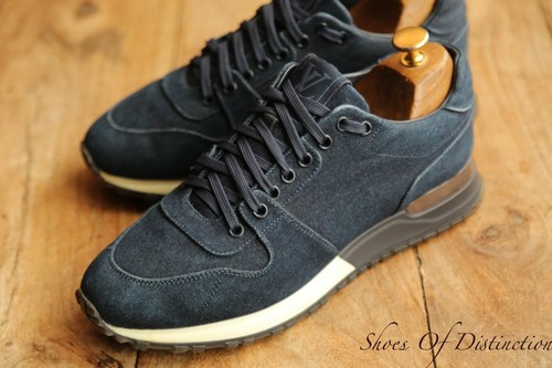 Louis vuitton runaway rare - louis,