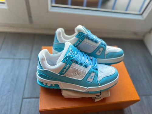 Sneakers louis vuitton - louis,