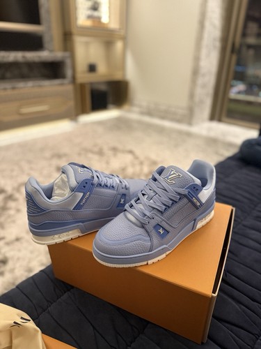 Taglia sneaker uomo lv - 11,